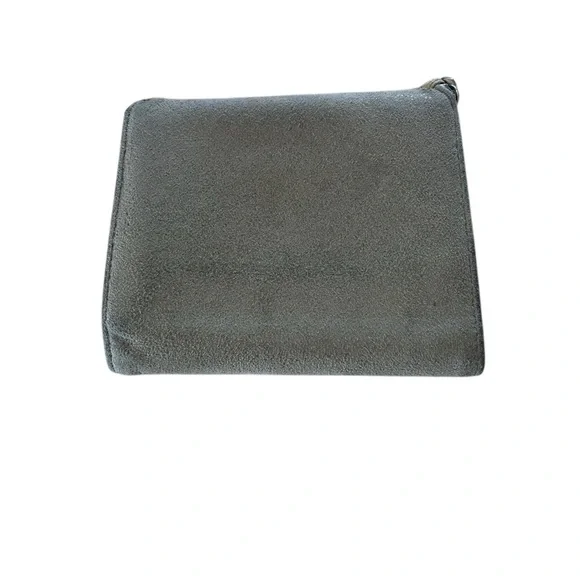 Stella McCartney Falabella small flap wallet in grey faux leather - Picture 2 of 8